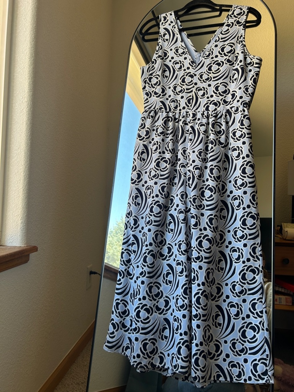Sleeveless V-Neck Navy & Light Blue Floral A-Line Pant Suit